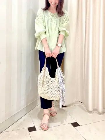 組曲 金井 コーディネート画像