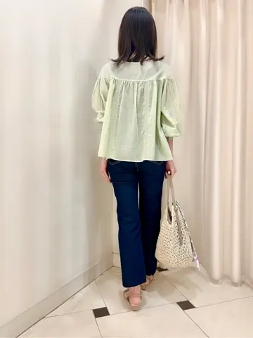 組曲 金井 コーディネート画像