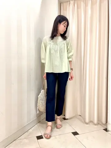 組曲 金井 コーディネート画像