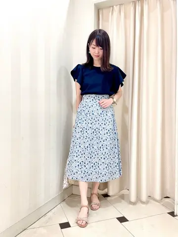 組曲 金井 コーディネート画像