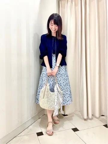 組曲 金井 コーディネート画像