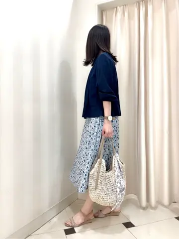 組曲 金井 コーディネート画像