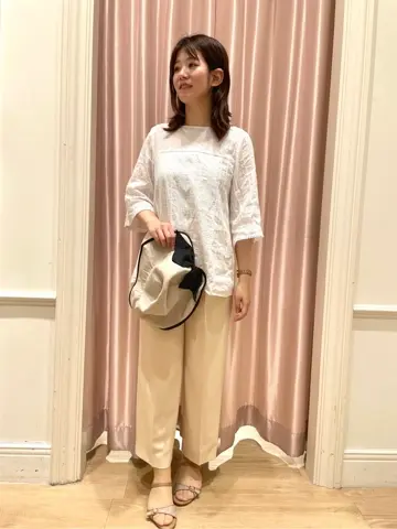 組曲 スタッフ コーディネート画像