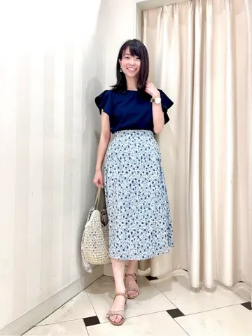 組曲 金井 コーディネート画像