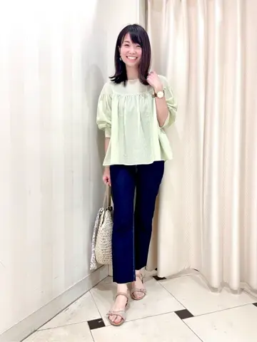 組曲 金井 コーディネート画像