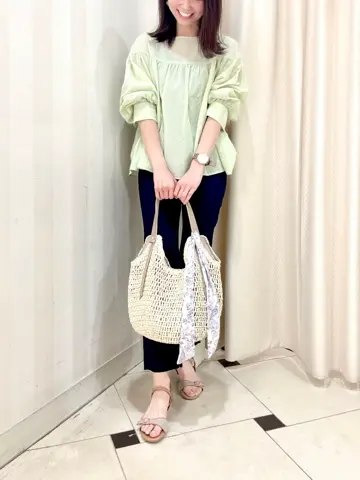 組曲 金井 コーディネート画像