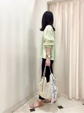 組曲 金井 コーディネート画像