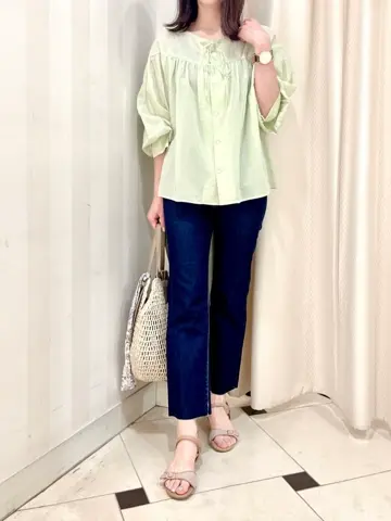 組曲 金井 コーディネート画像