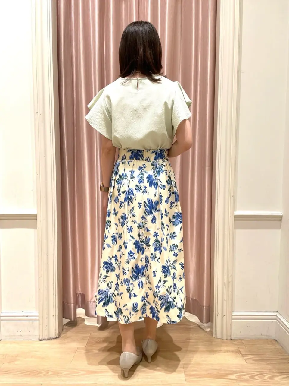 組曲 スタッフ コーディネート画像