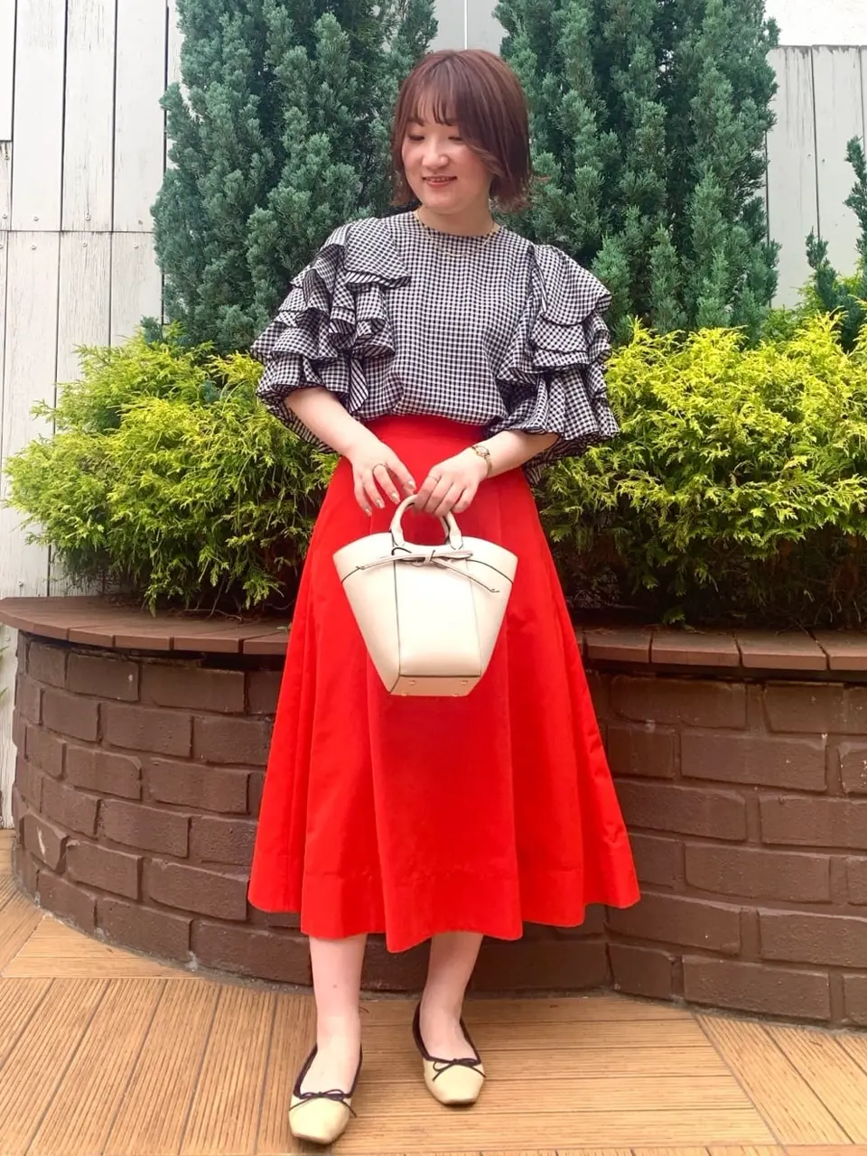 組曲 石井 コーディネート画像