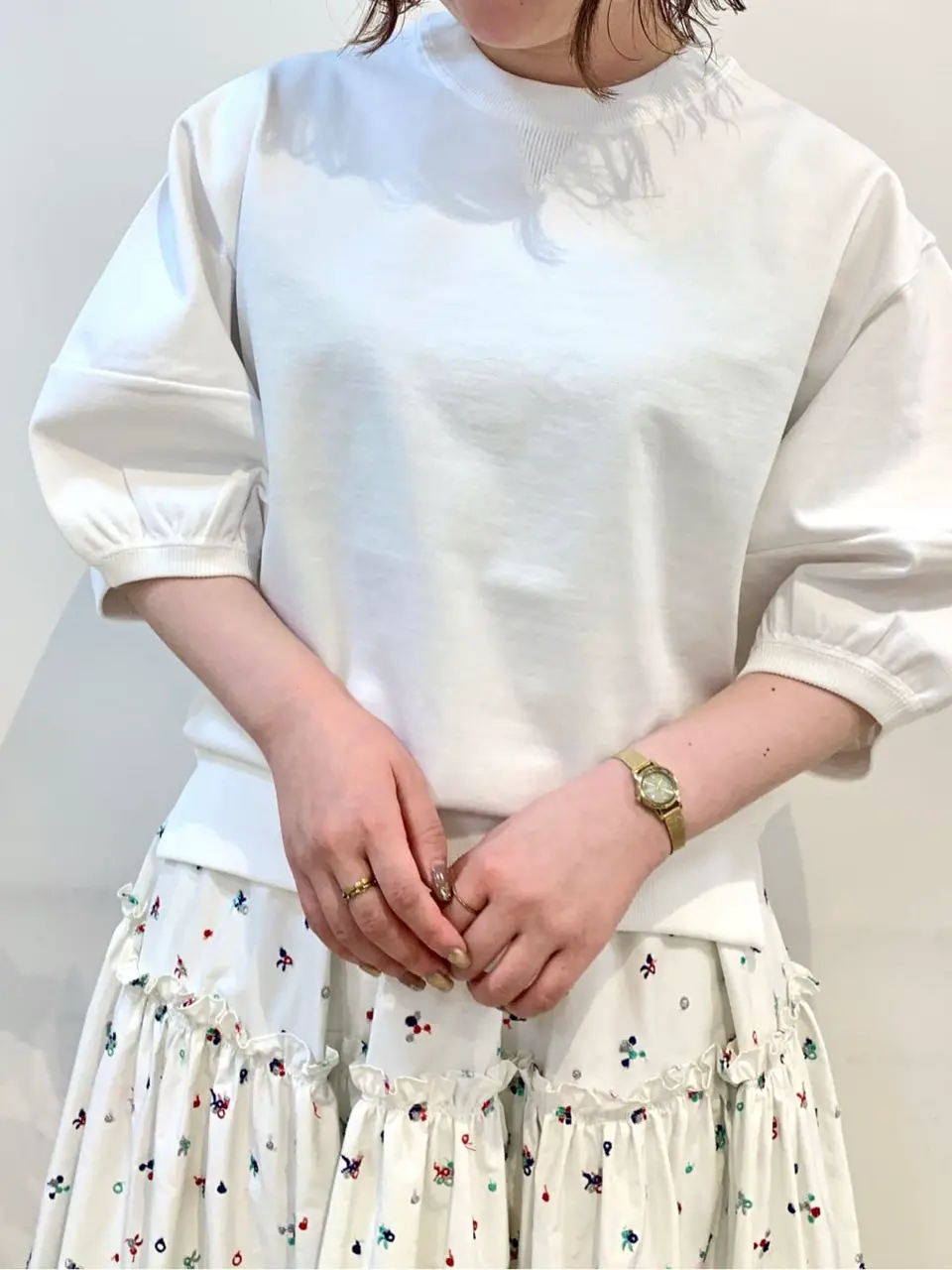 組曲 石井 コーディネート画像