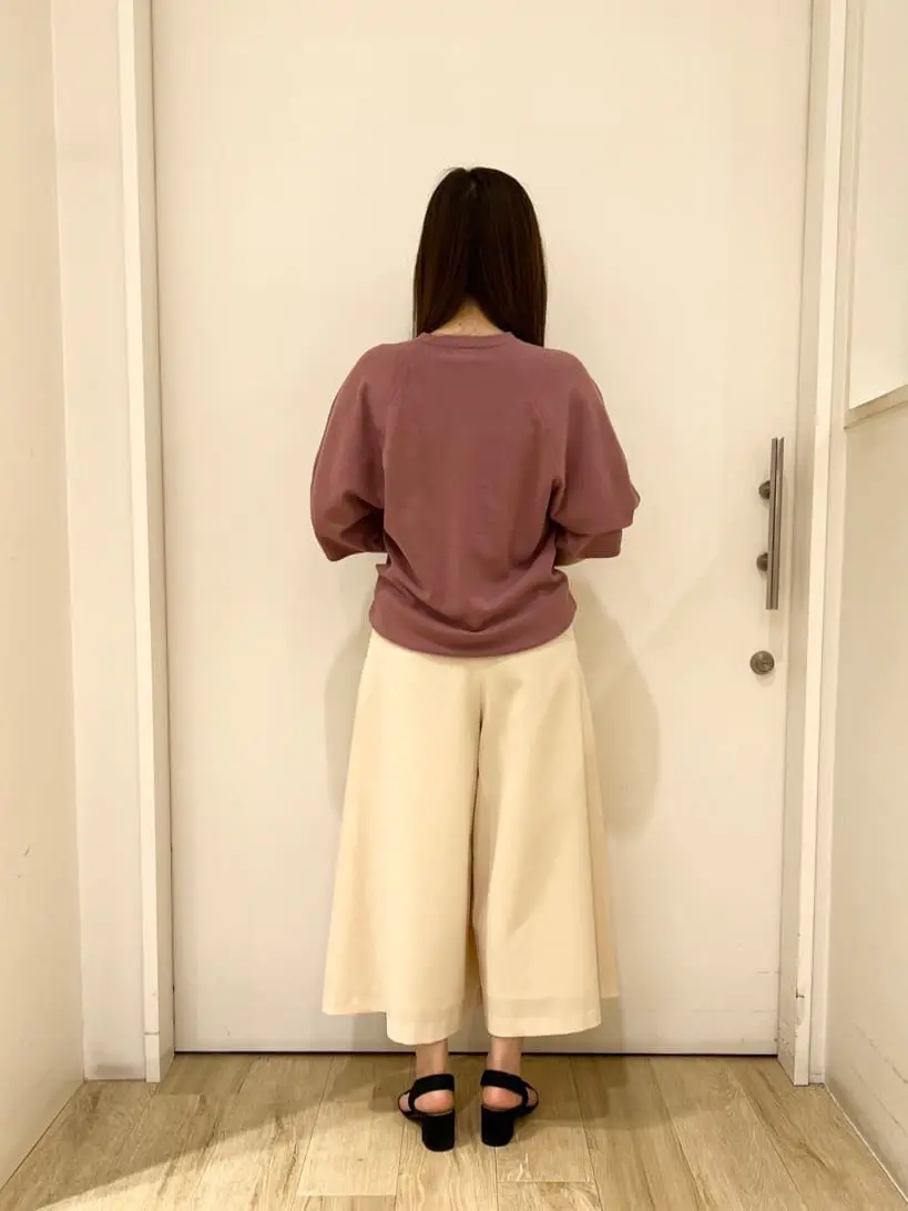 組曲 スタッフ コーディネート画像