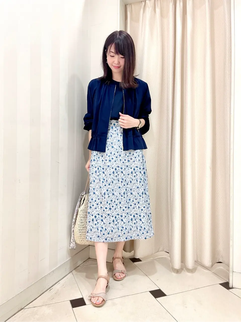 組曲 金井 コーディネート画像