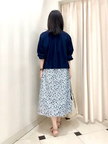 組曲 金井 コーディネート画像