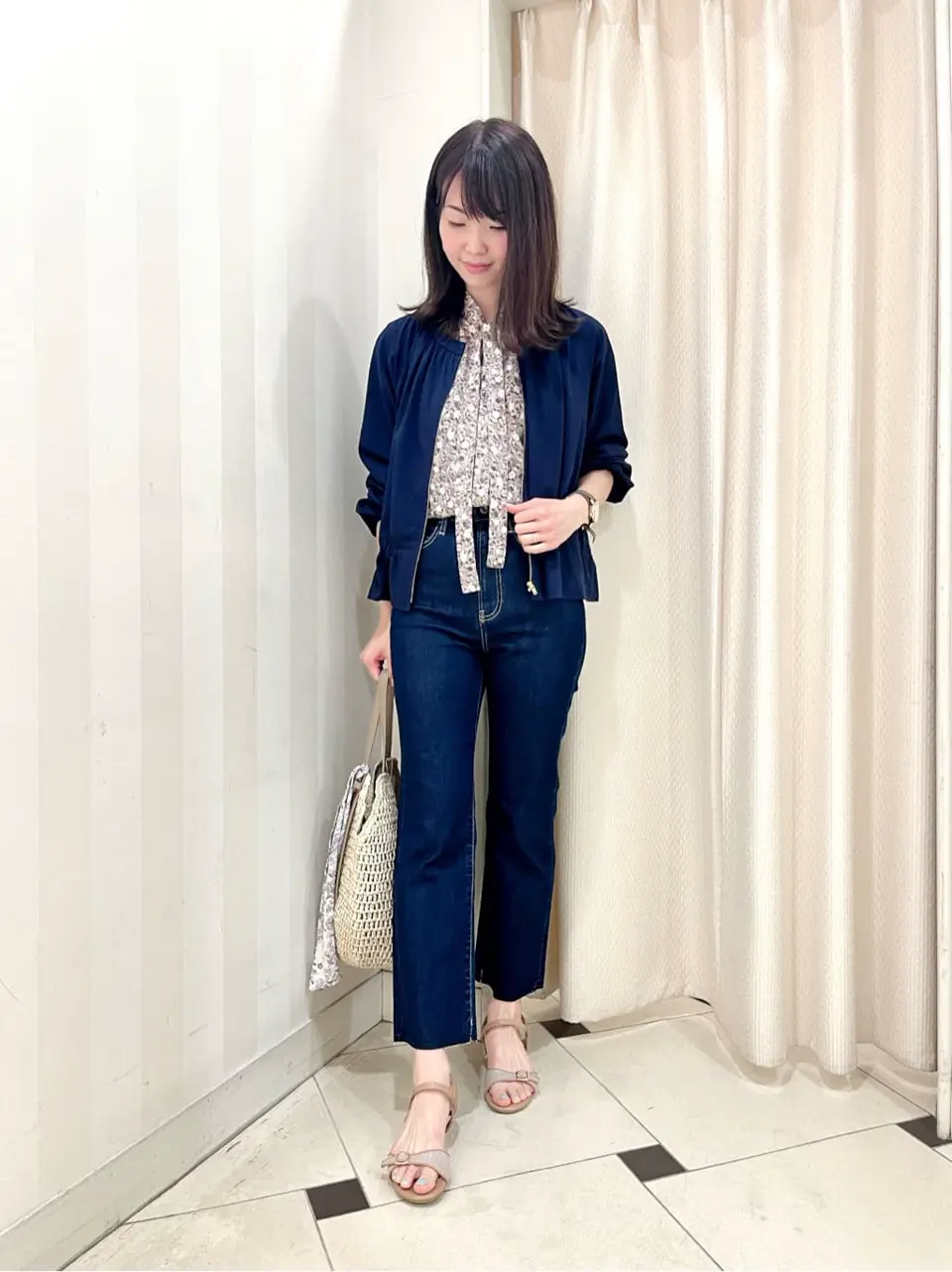 組曲 金井 コーディネート画像