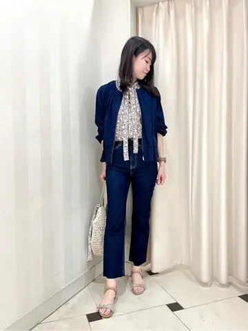 組曲 金井 コーディネート画像