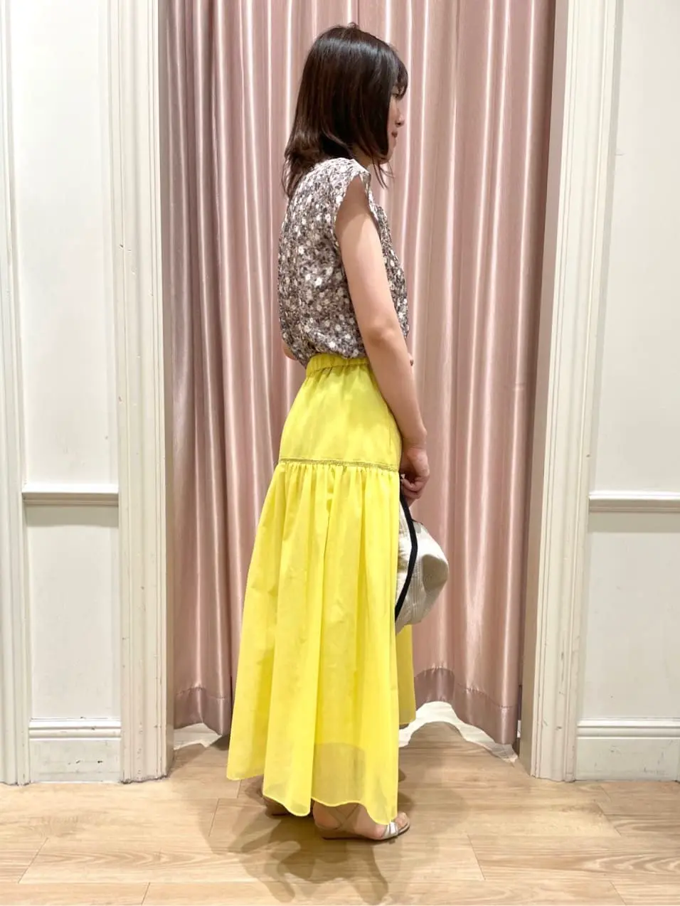 組曲 スタッフ コーディネート画像