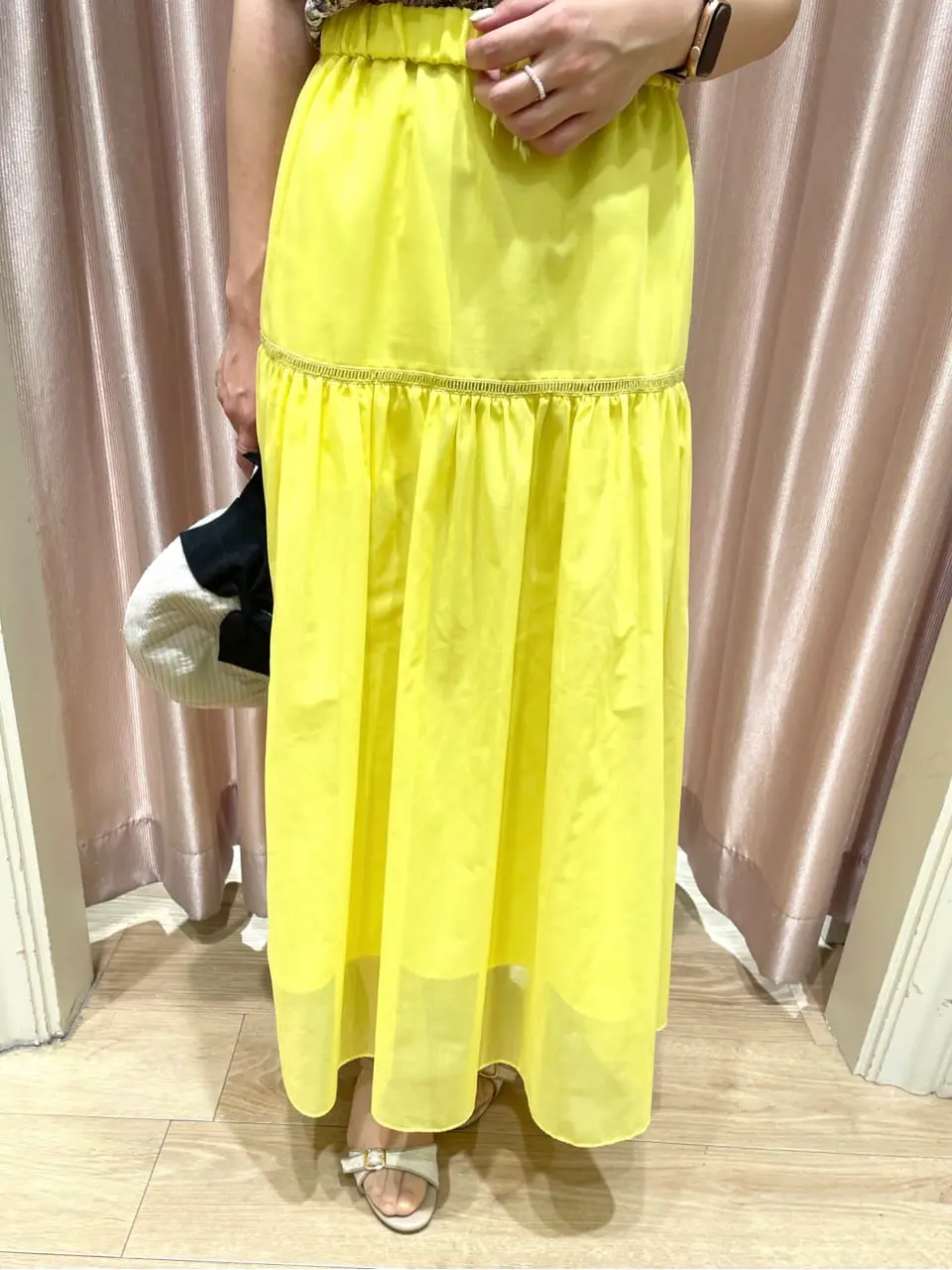 組曲 スタッフ コーディネート画像