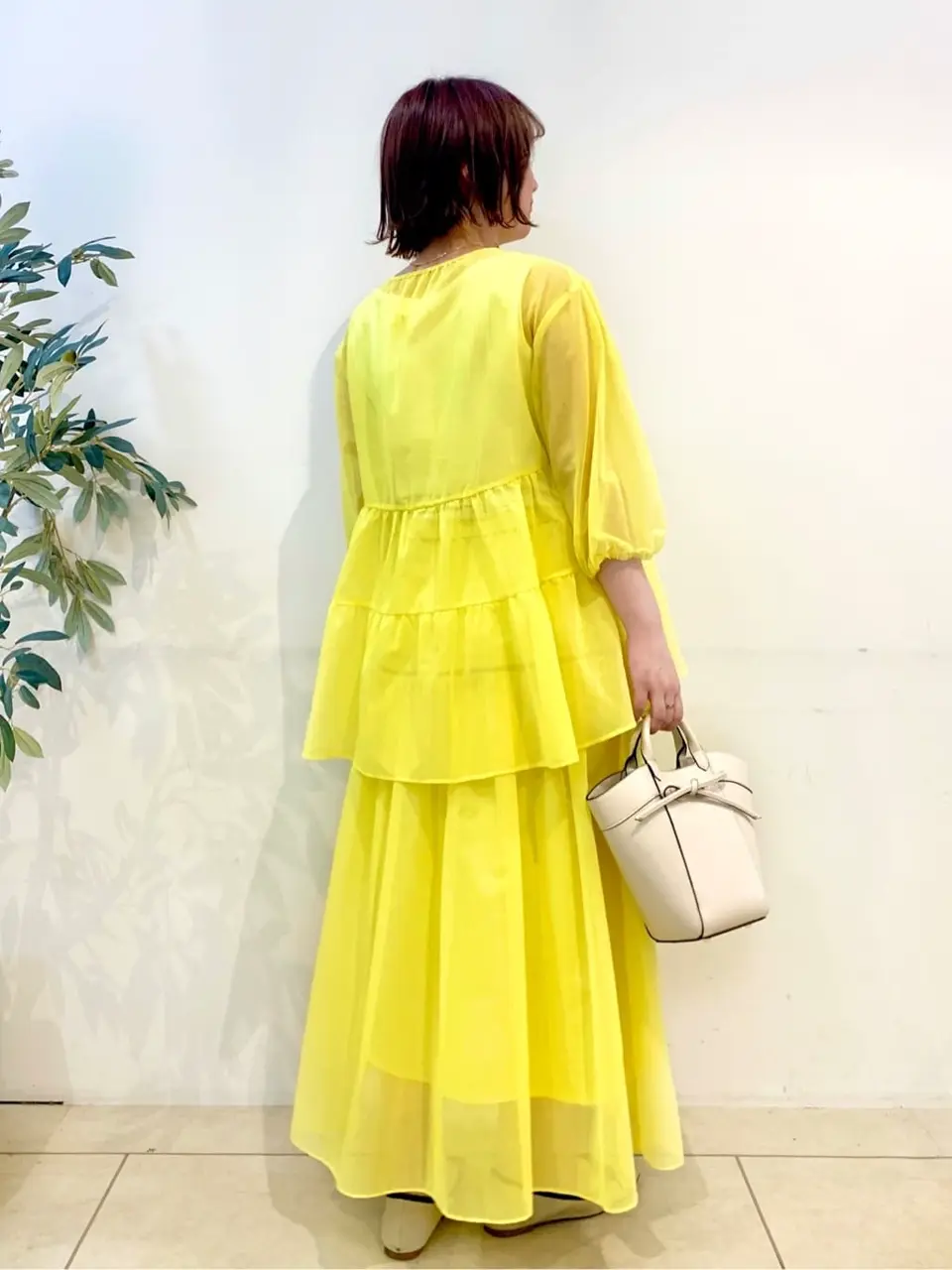 組曲 石井 コーディネート画像