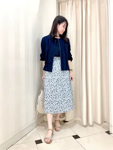 組曲 金井 コーディネート画像