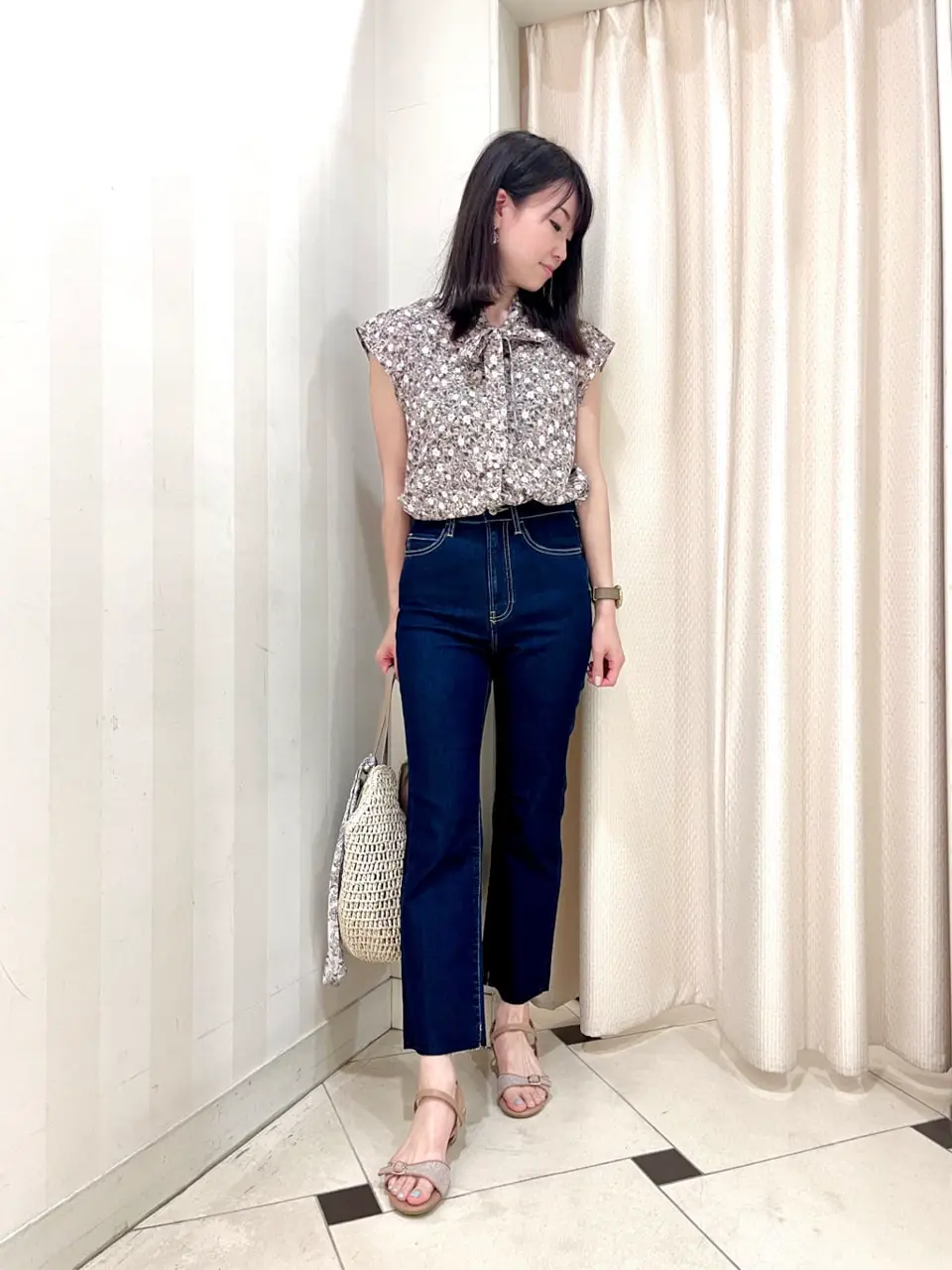 組曲 金井 コーディネート画像