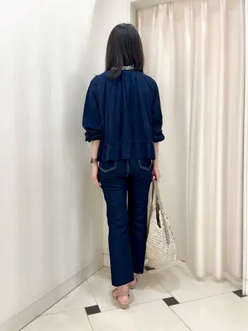 組曲 金井 コーディネート画像