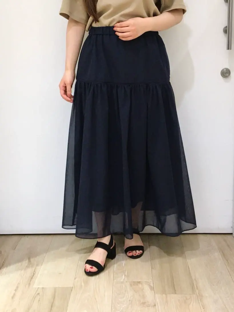 組曲 スタッフ コーディネート画像