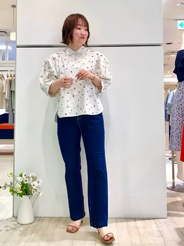 組曲 石井 コーディネート画像