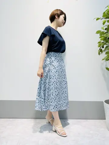 組曲 岡本 コーディネート画像