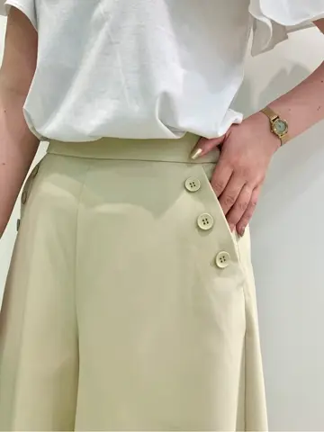 組曲 石井 コーディネート画像