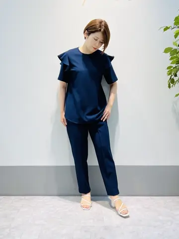 組曲 岡本 コーディネート画像