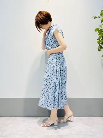 組曲 岡本 コーディネート画像