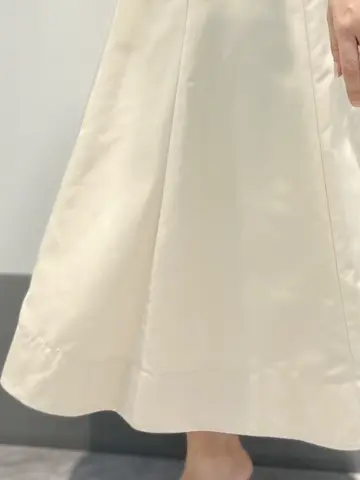 組曲 岡本 コーディネート画像