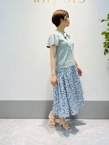 組曲 岡本 コーディネート画像