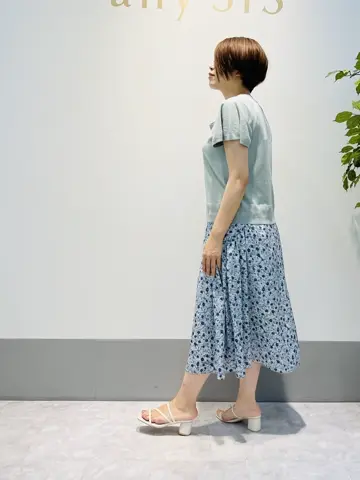 組曲 岡本 コーディネート画像