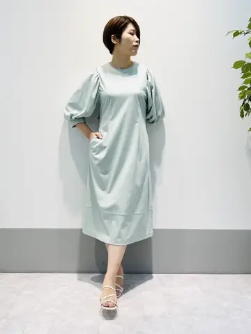 組曲 岡本 コーディネート画像