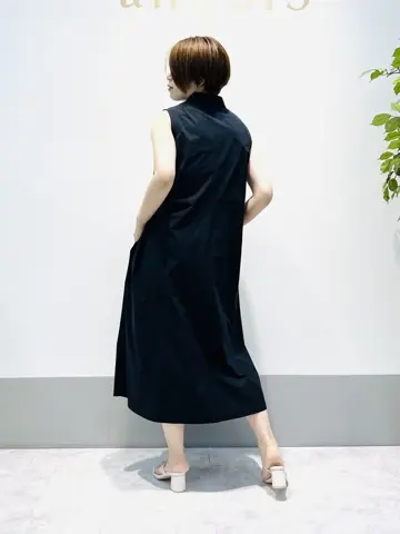 組曲 岡本 コーディネート画像