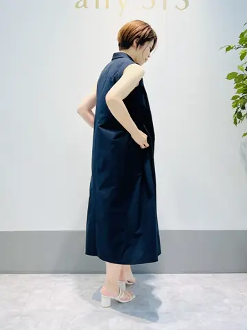 組曲 岡本 コーディネート画像