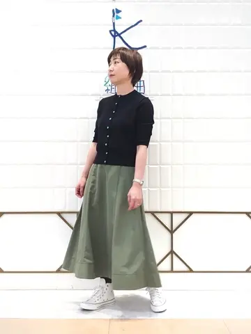 組曲 井上 コーディネート画像