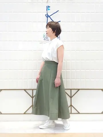 組曲 井上 コーディネート画像