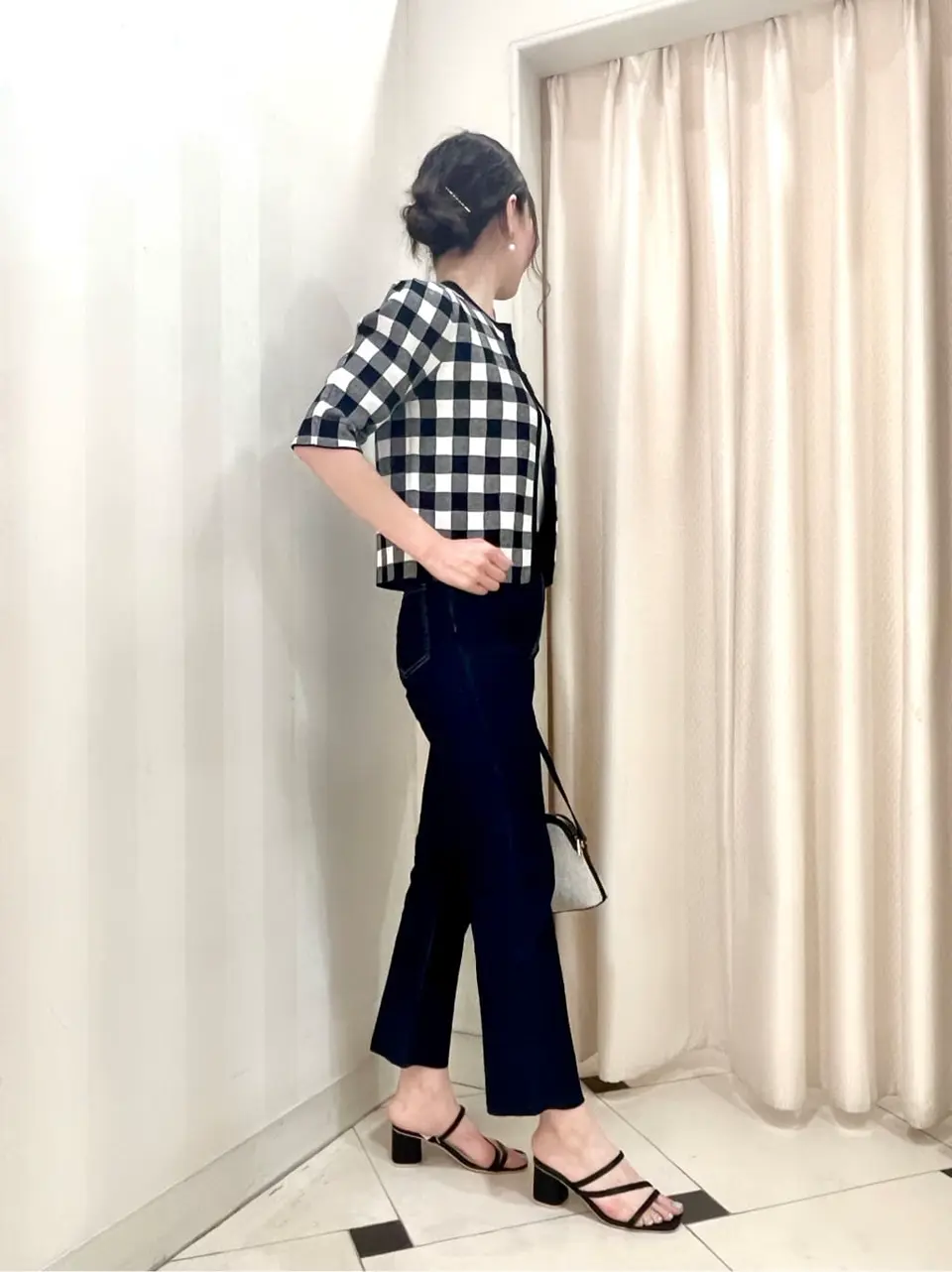 組曲 金井 コーディネート画像