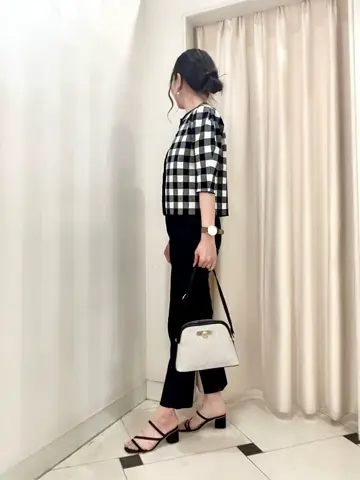 組曲 金井 コーディネート画像