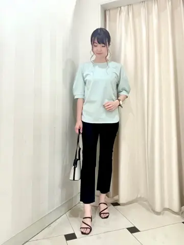 組曲 金井 コーディネート画像