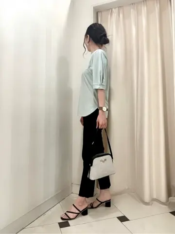 組曲 金井 コーディネート画像