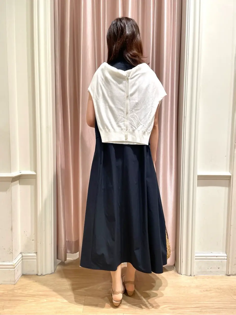 組曲 スタッフ コーディネート画像