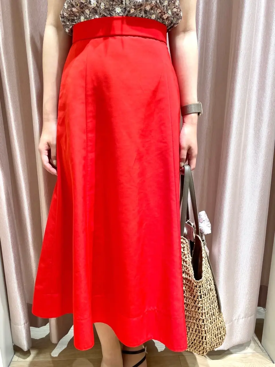 組曲 スタッフ コーディネート画像