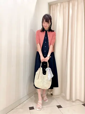 組曲 金井 コーディネート画像