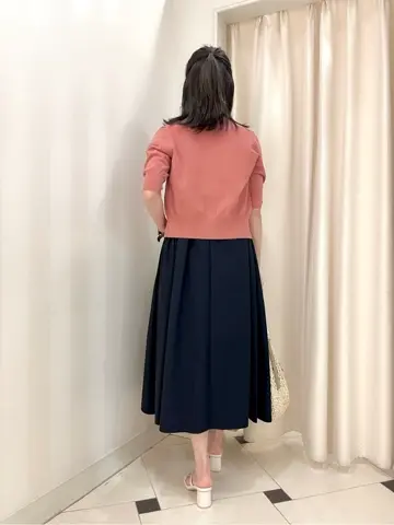 組曲 金井 コーディネート画像