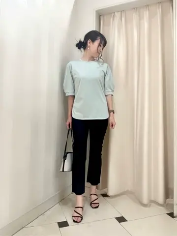 組曲 金井 コーディネート画像