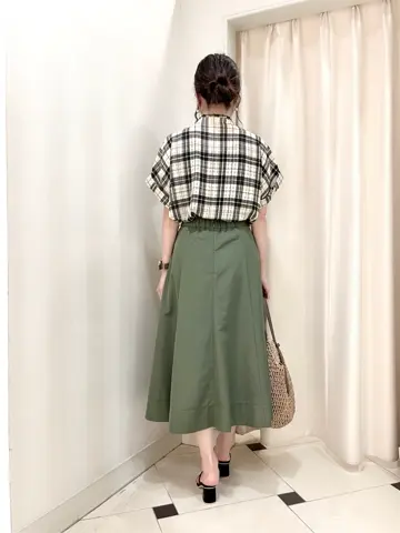 組曲 金井 コーディネート画像